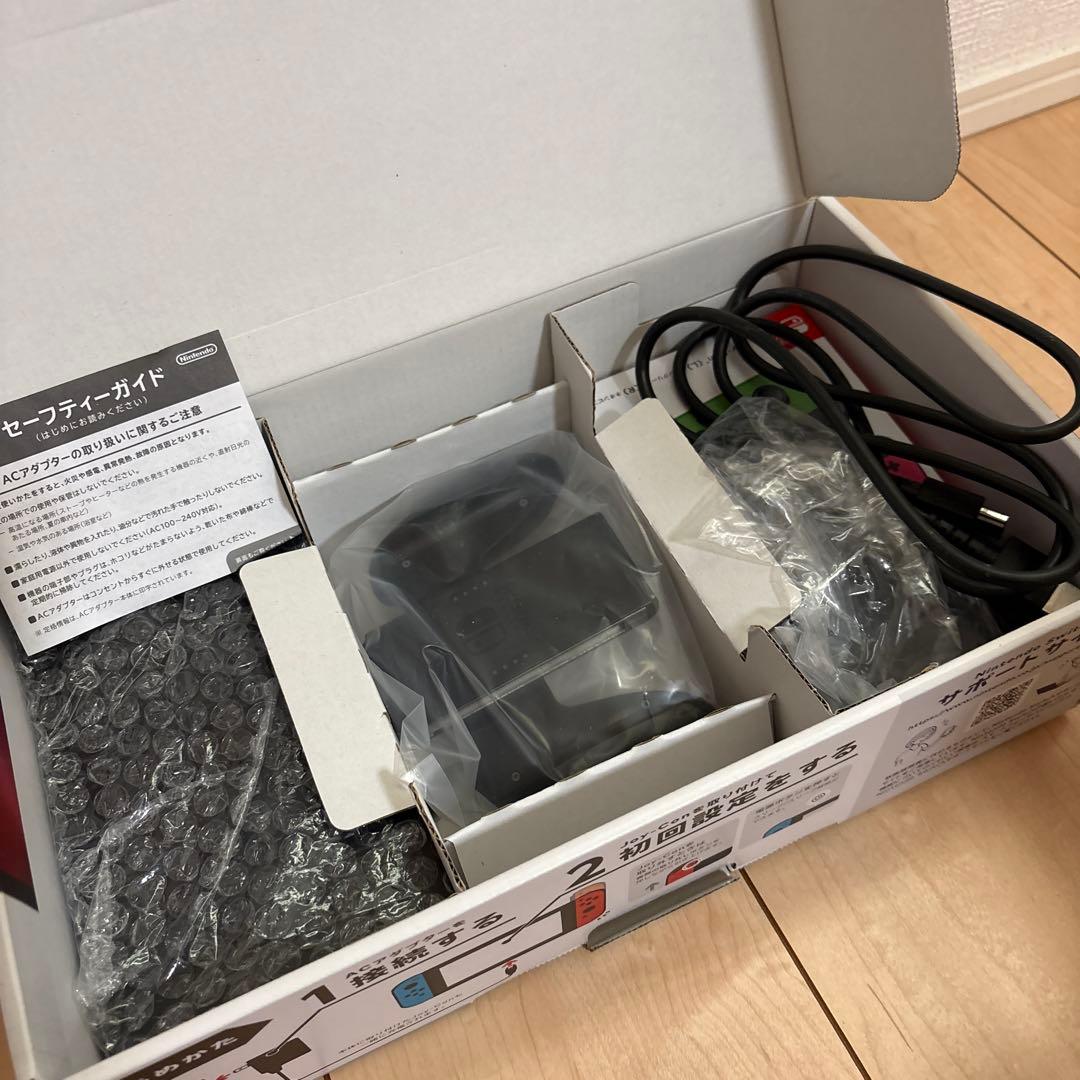 任天堂Switch 本体＋純正Joy-Con +マリオカートソフト