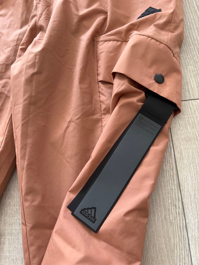 アディダス　セットアップ　新品未使用