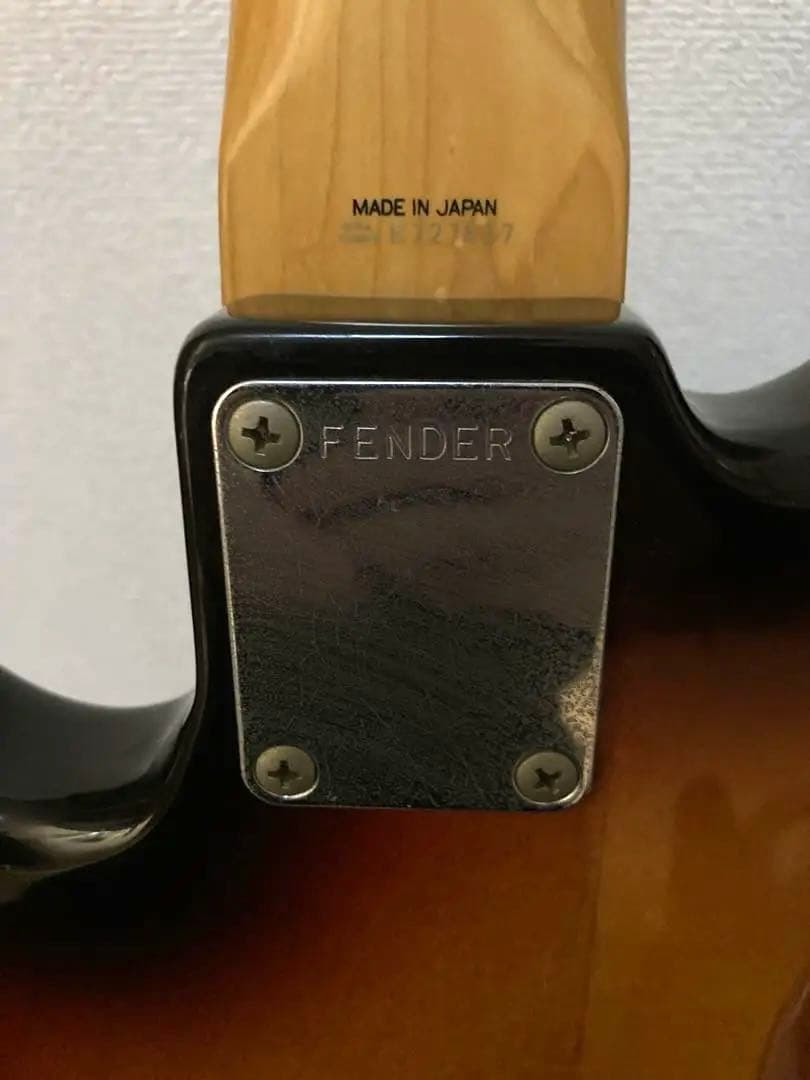 Fender Japan ジャズベース Eシリアル
