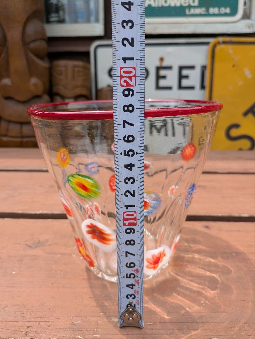 お洒落な花柄 赤縁 ガラス容器　インテリア