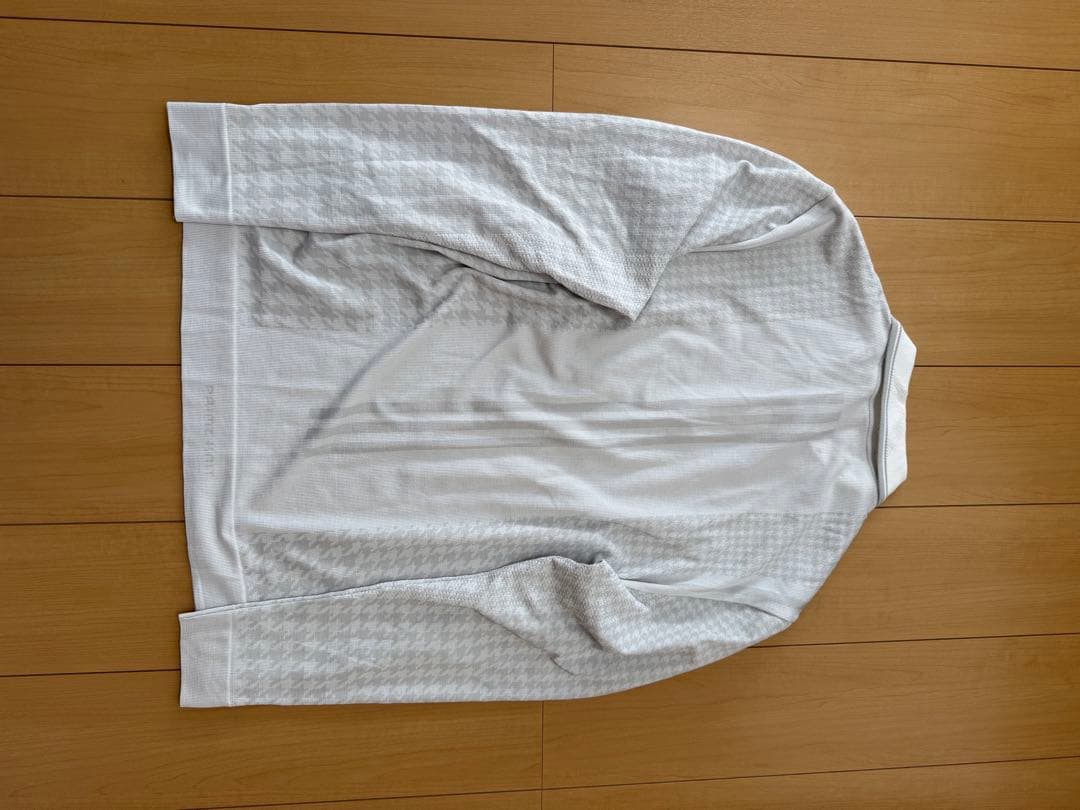 ゴルフウエア上下、アンダーシャツ、キャップ