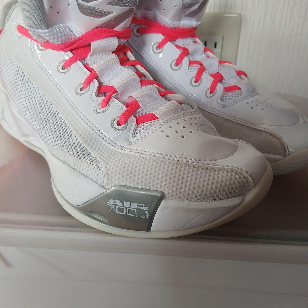 バスケットボールシューズ ホワイト/ピンク 箱無し