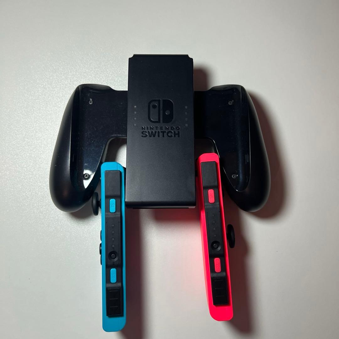 美品 Nintendo Switch 有機EL【ガラス保護、ケース、SD付】