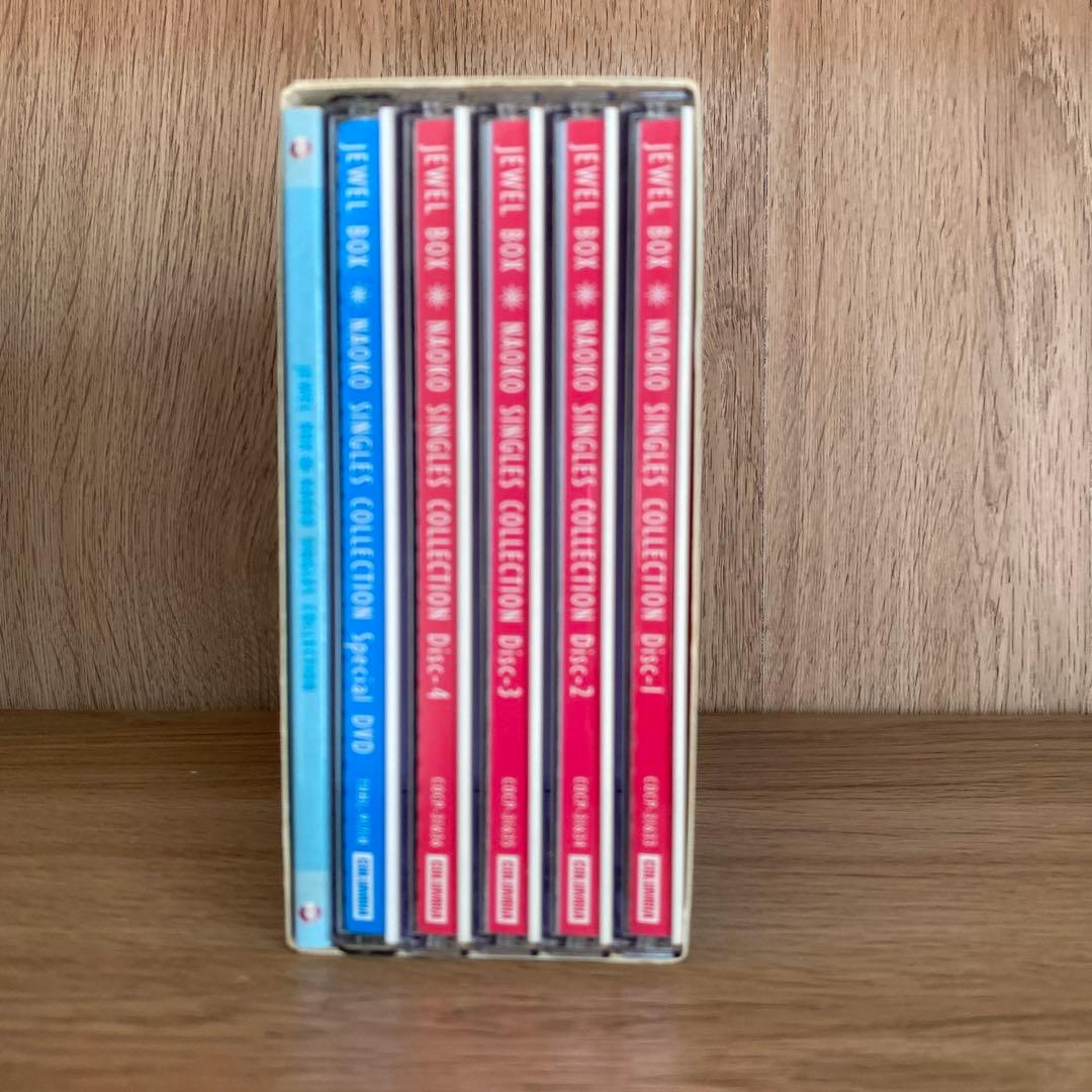 JEWEL BOX～NAOKO SINGLES COLLECTION