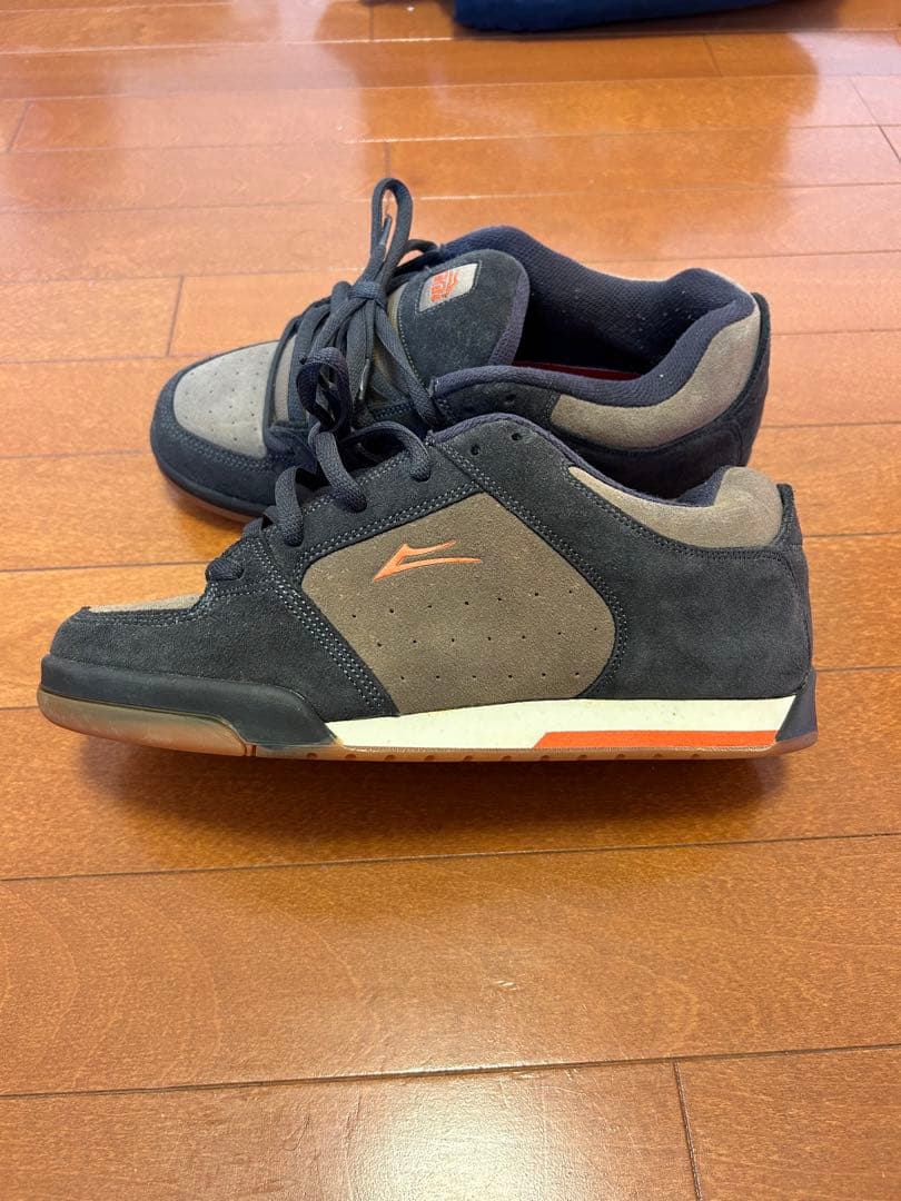 スケートボード Lakai HOWARD 3 27.0