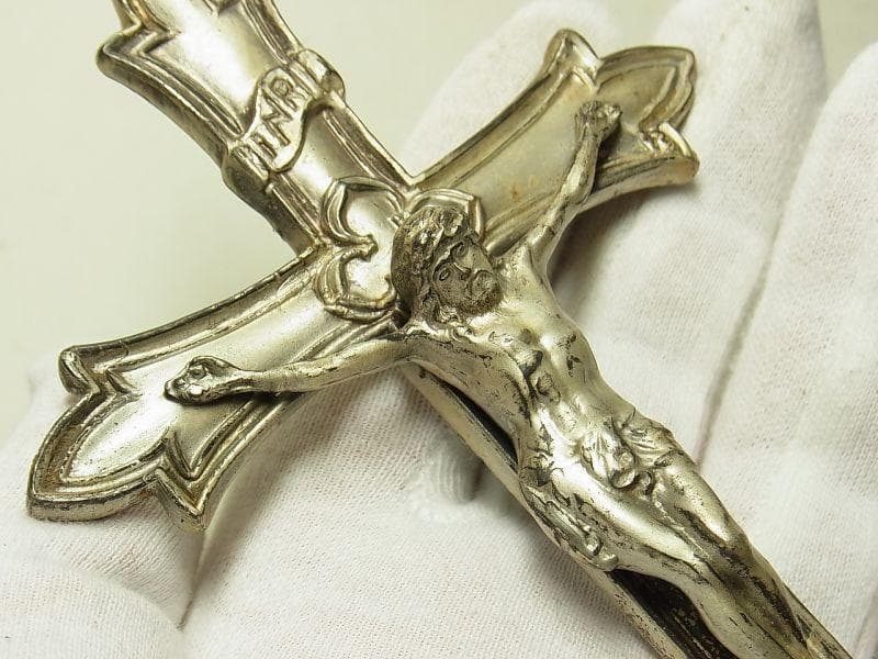 c1347 アメリカ アンティーク 自立クロス 艶消し USA 17.5cm