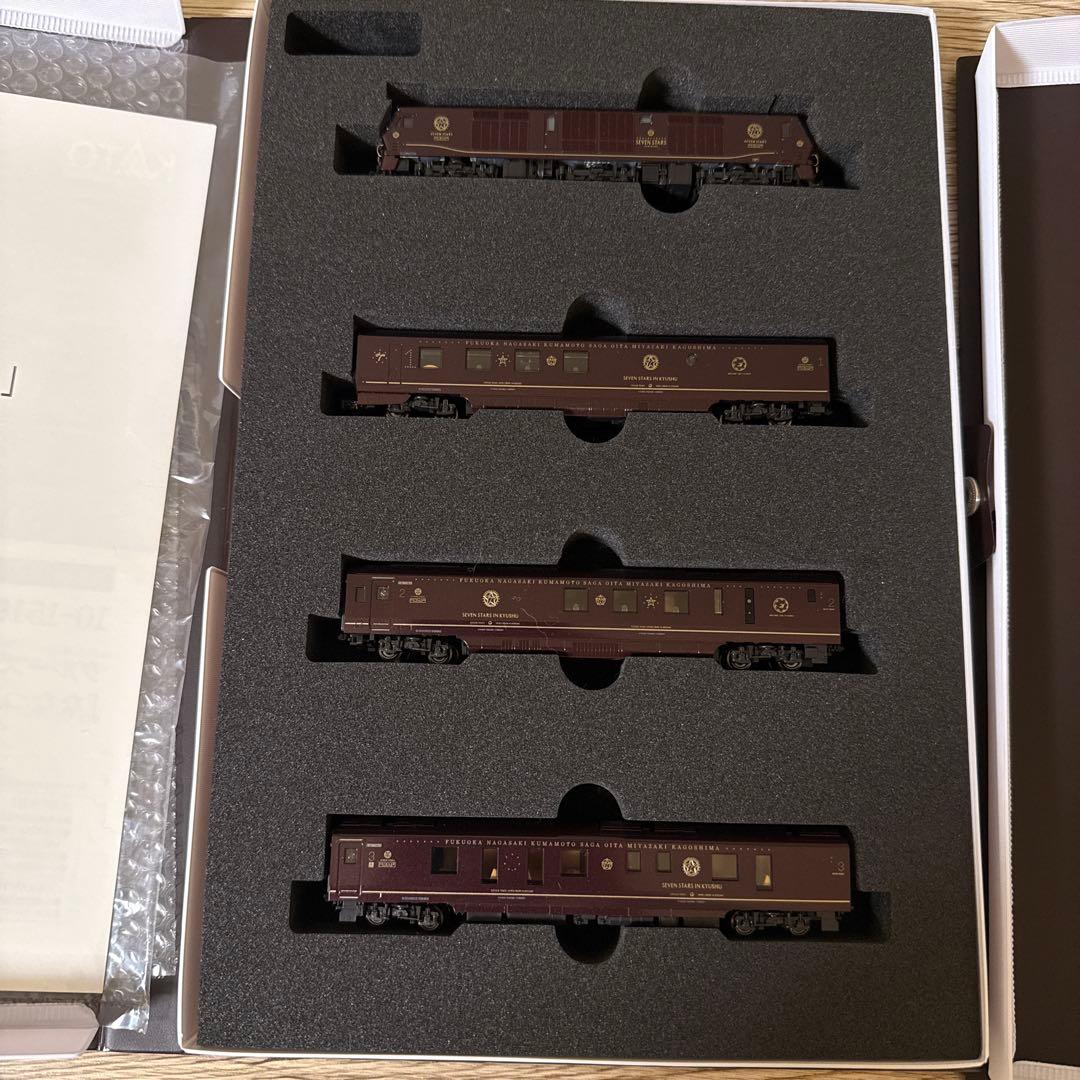 クルーズトレイン ななつ星 in 九州 8両セット！室内灯付き