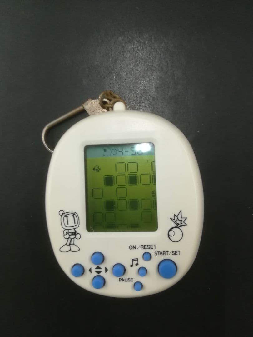 ゲーム機（ボンバーマン）