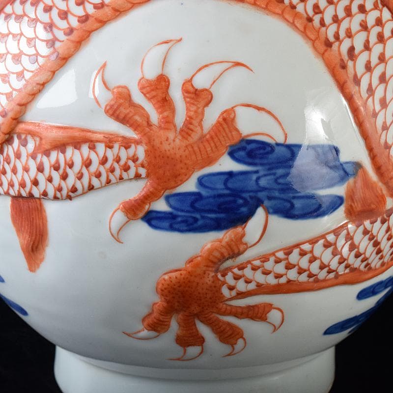 中国　大清乾隆年製款　青花紅釉盛上雲龍文　長顎瓶　M　R8285B