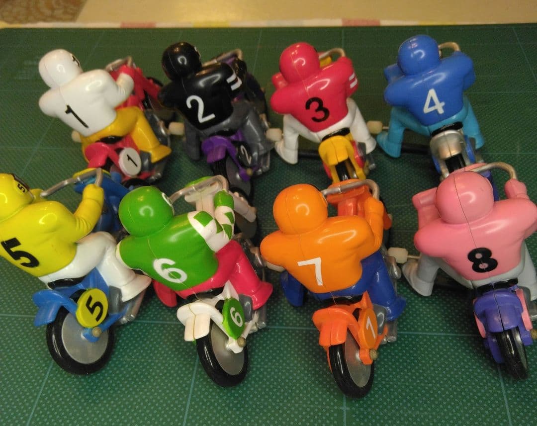 オートレース フィギュア おもちゃ レトロ 1号車~8号車