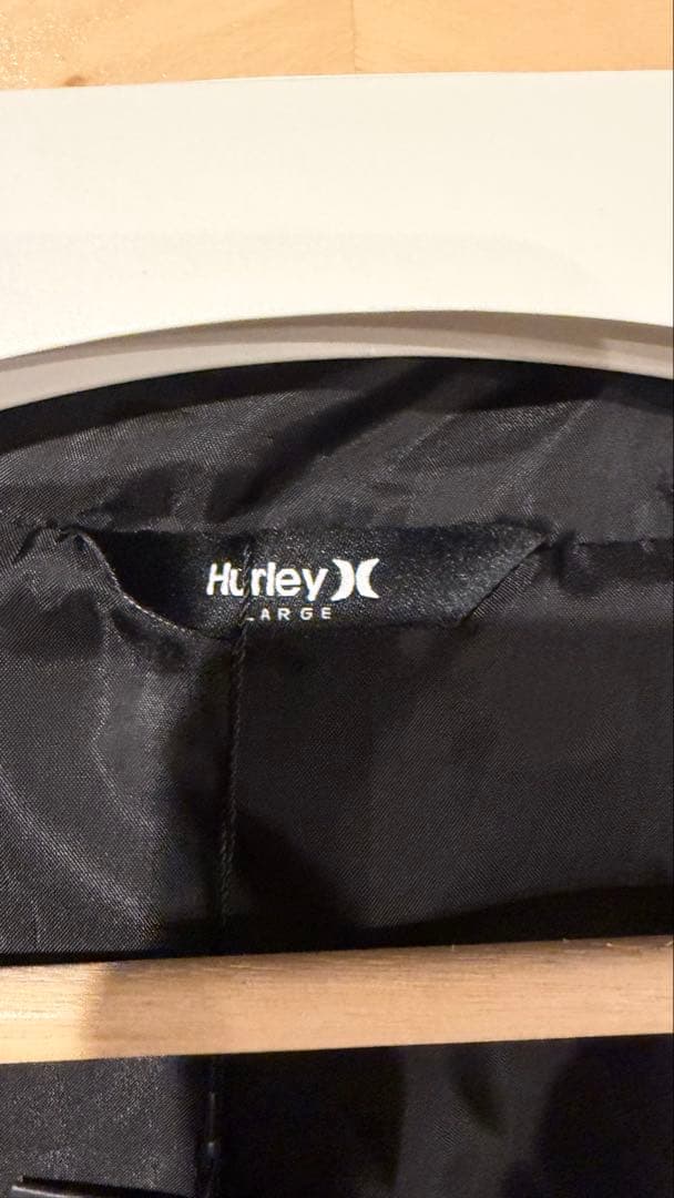 Hurley ブラック ベンチコート Lサイズ《新品、未使用》