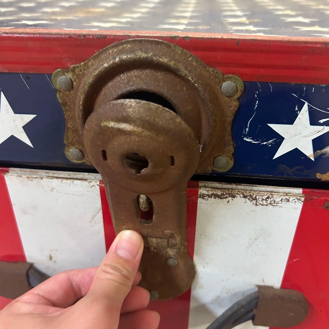 アメリカン　ヴィンテージ　家具　アメリカ国旗　星条旗　トランク　ボックス