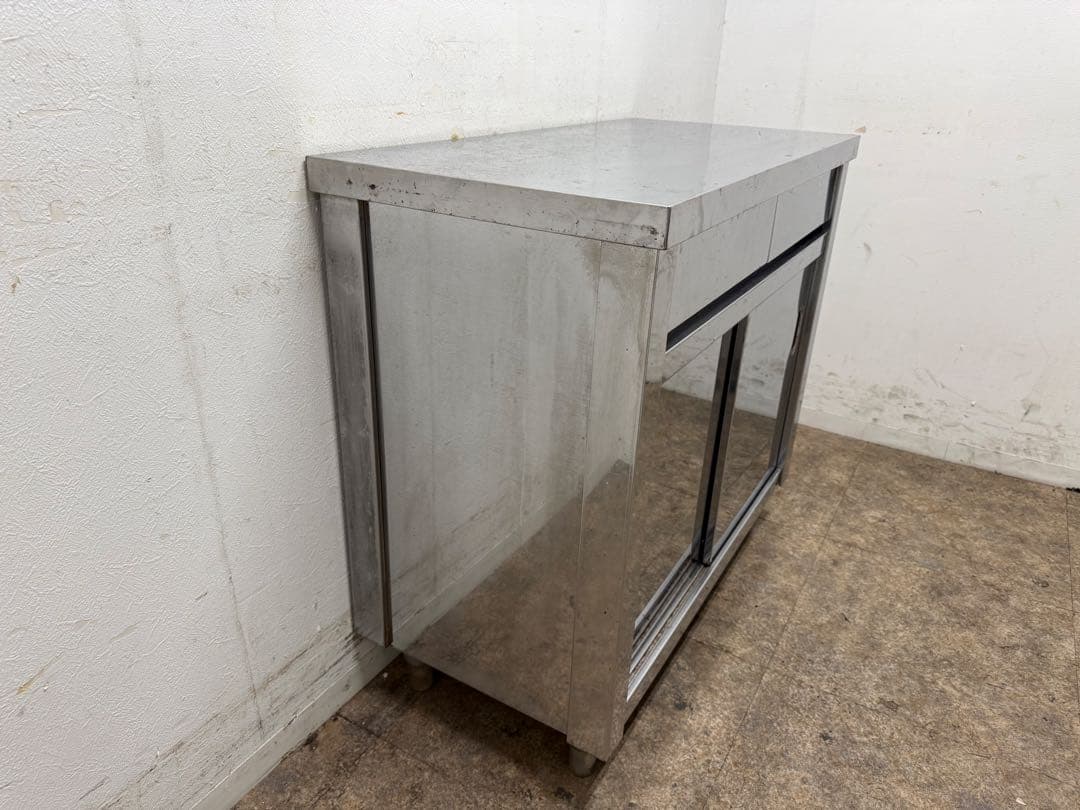 ステンレス　扉引き出し付き　作業台　飲食店　W９００ｘＤ４５０ｘＨ８００ｍｍ