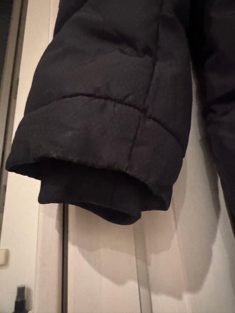 ATHLETA フード付き ブラック ベンチコート　160