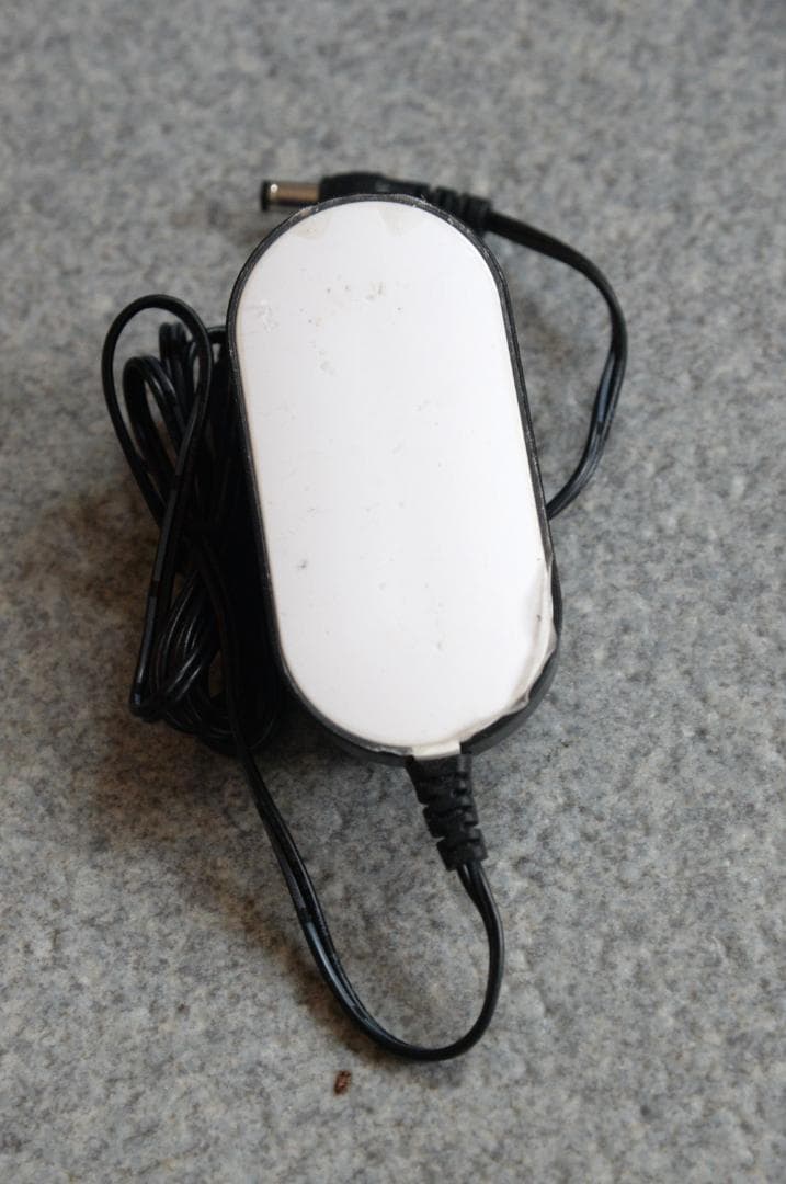 VITAL AUDIO VA-05ADJ　パワーサプライ