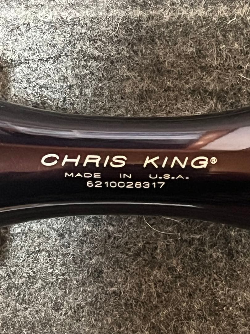 CHRIS KING R45クリスキングフロントハブ黒black bluelug