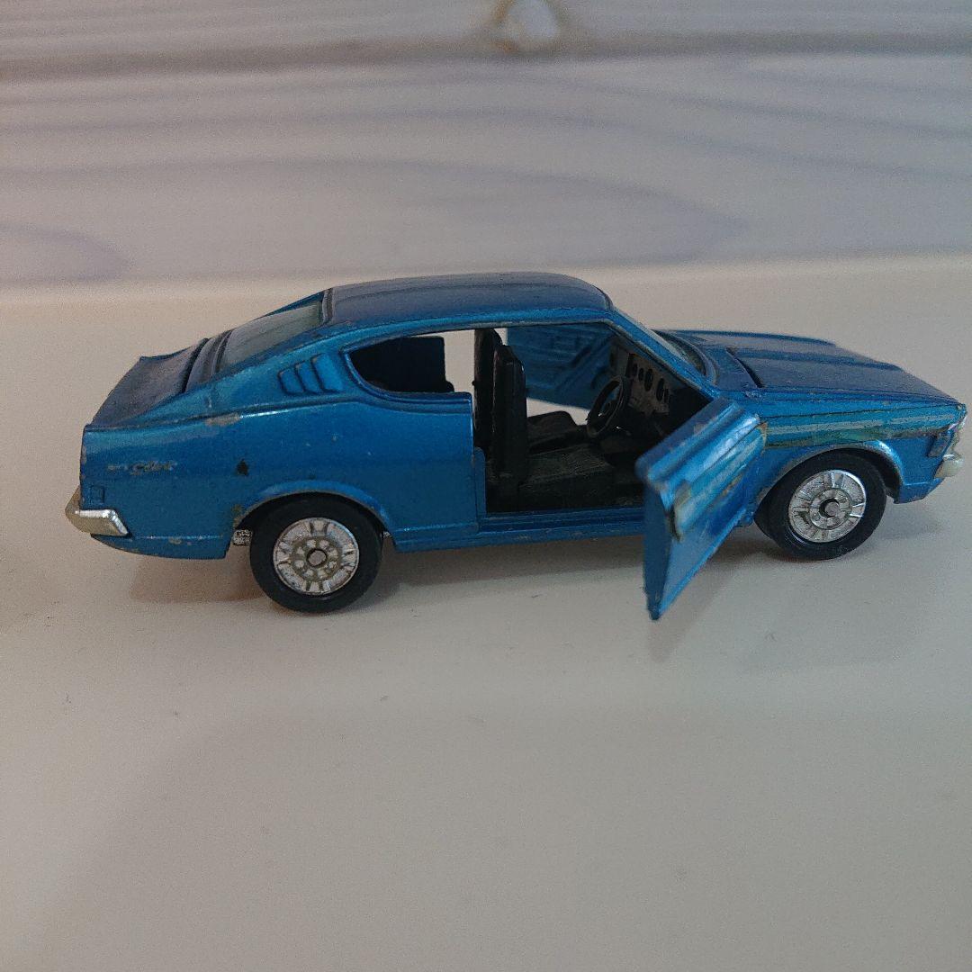 ミニカーセット（赤・青・銀・黄色トラック）レア