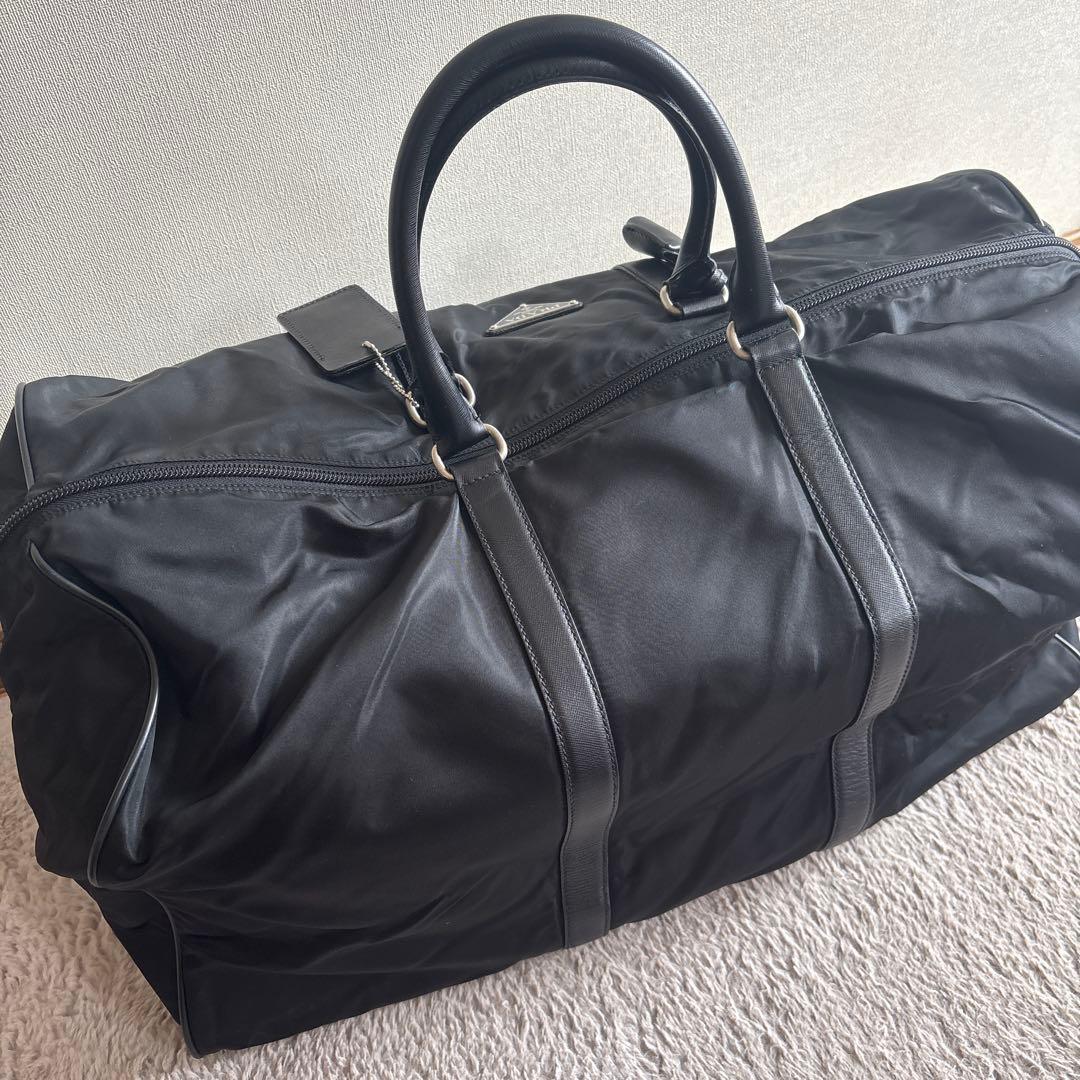 PRADA ボストンバッグ ブラック ナイロン　大容量