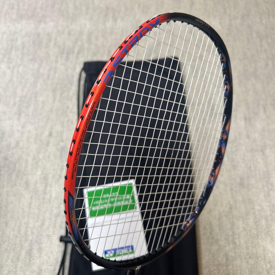 YONEXバドミントンラケットアストロクス77pro4U6