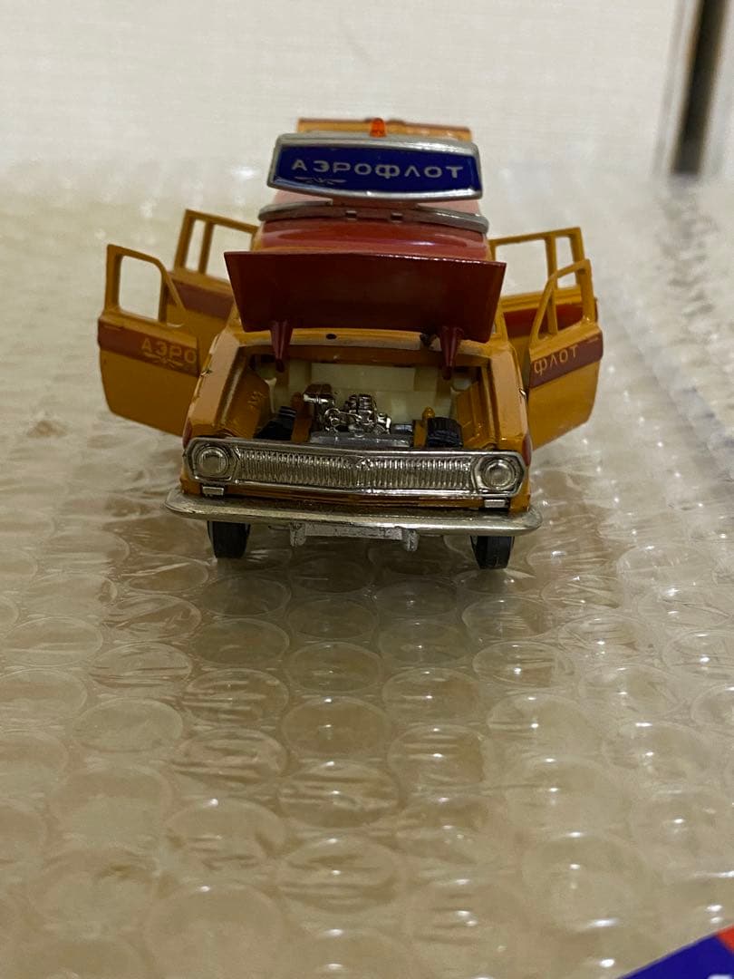 【希少】ソ連製 ミニカー 1/43 GAZ-24 ヴォルガ アエロフロート仕様