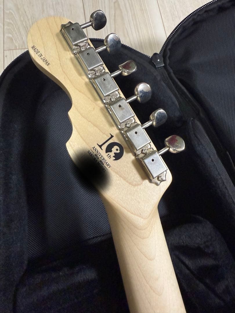 momose MC-SHIDAREZAKURA ストラトタイプ