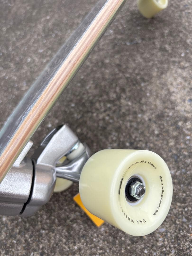 新品未使用yow アリツ・アランブル 32.5 ヤウ スケート サーフ