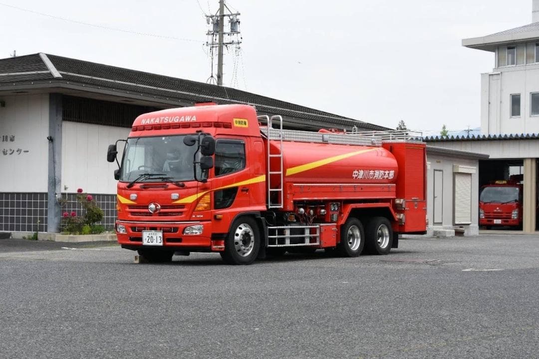 ACTCAR 中津川市消防本部 大型水槽車緊急車両特殊車両消防車 ACT0003