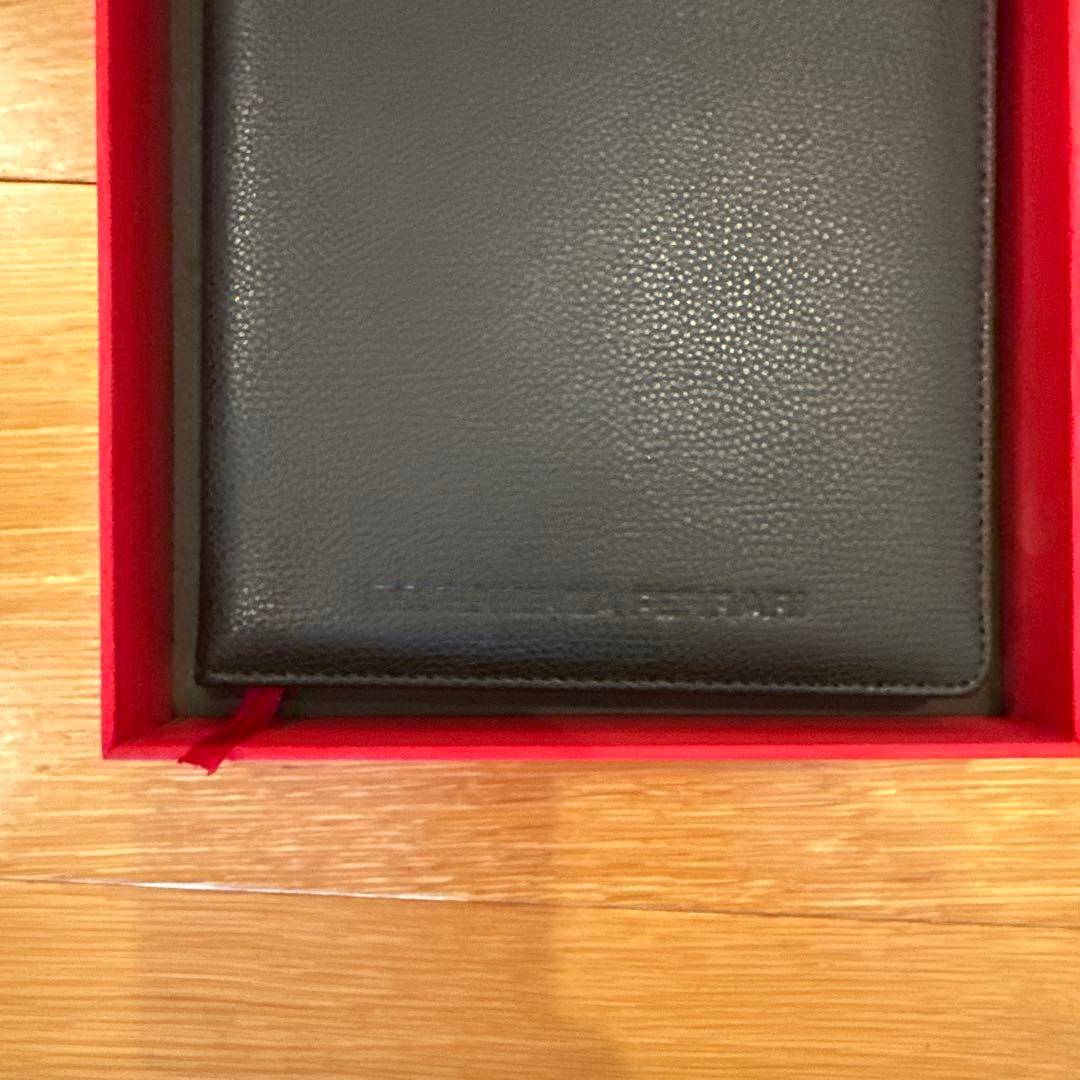 【新品】フェラーリ　レザー製A5ノート