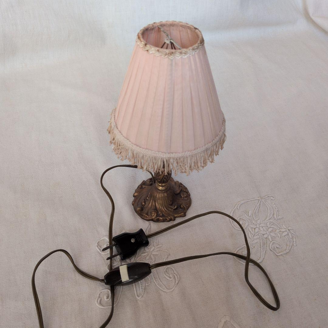 フランスアンティーク 小さなテーブルランプ