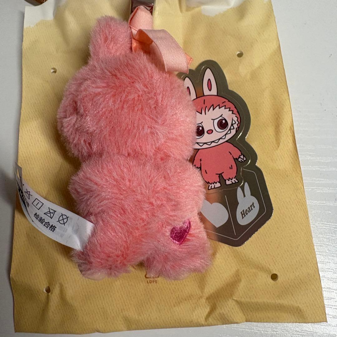 ラブブ LABUBU シークレット アルファベット