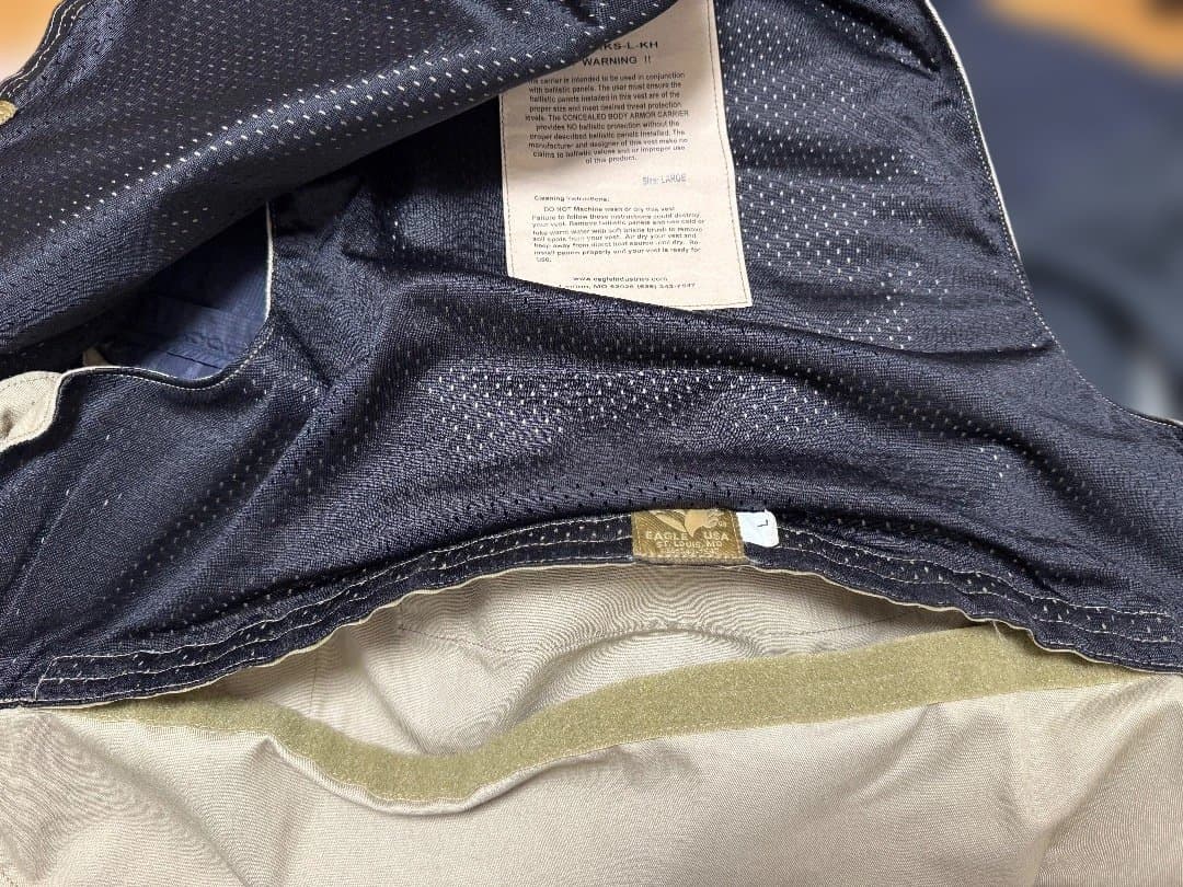 激レア EAGLE LOW VIS ARMOR CARRIER LVAC L