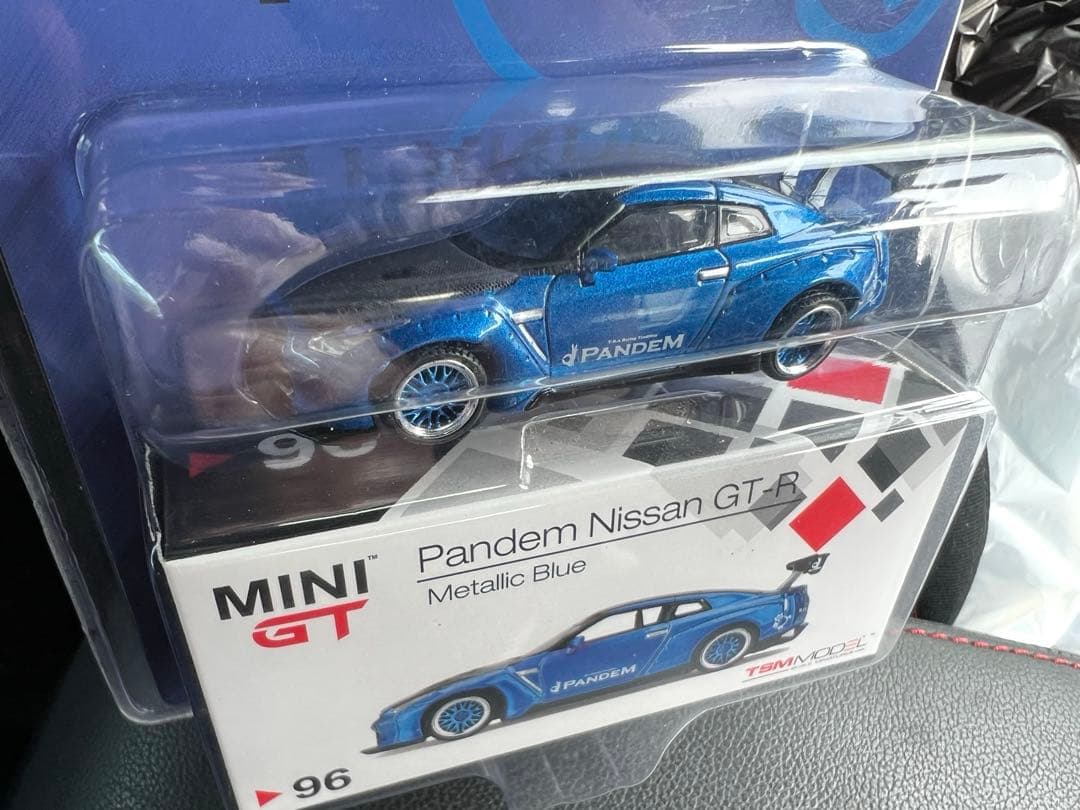 ミニカー MINIGT PANDEM Nissan GT-R llic Blue