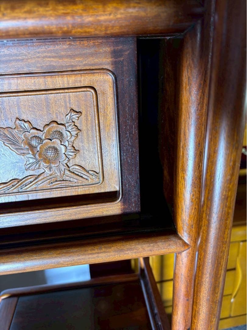 引渡限定　最高級 和家具 茶箪笥 飾り棚 彫刻入り 紫檀調 W90×H105cm
