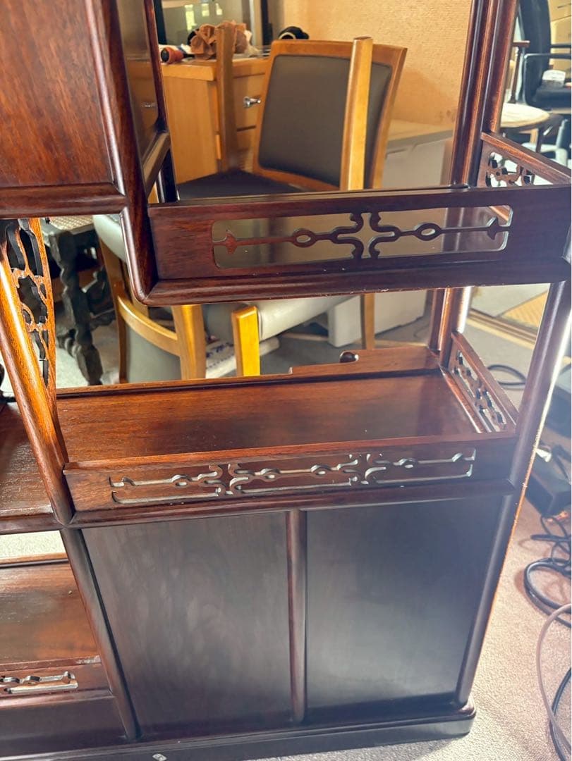 引渡限定　最高級 和家具 茶箪笥 飾り棚 彫刻入り 紫檀調 W90×H105cm