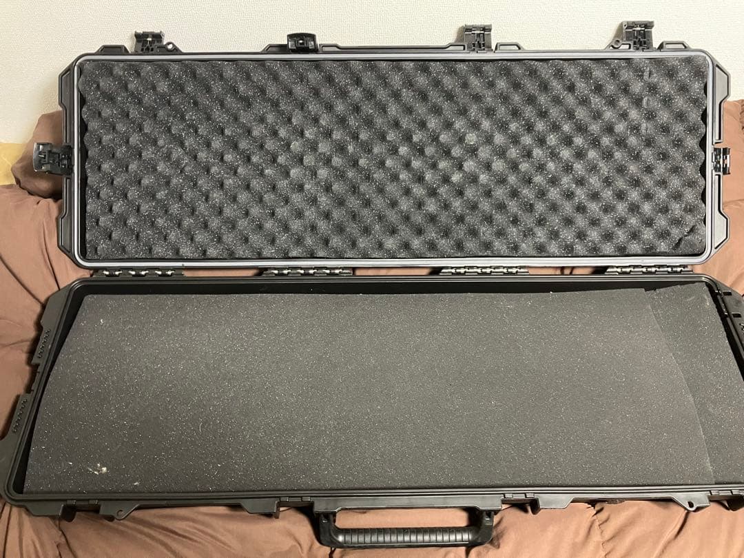 ペリカンストーム　防水ケース　iM3200 ガンケース　キャスター付　米軍放出品