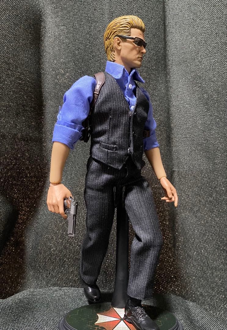 1/6 ウェスカー RE4 風 カスタムフィギュア バイオハザード