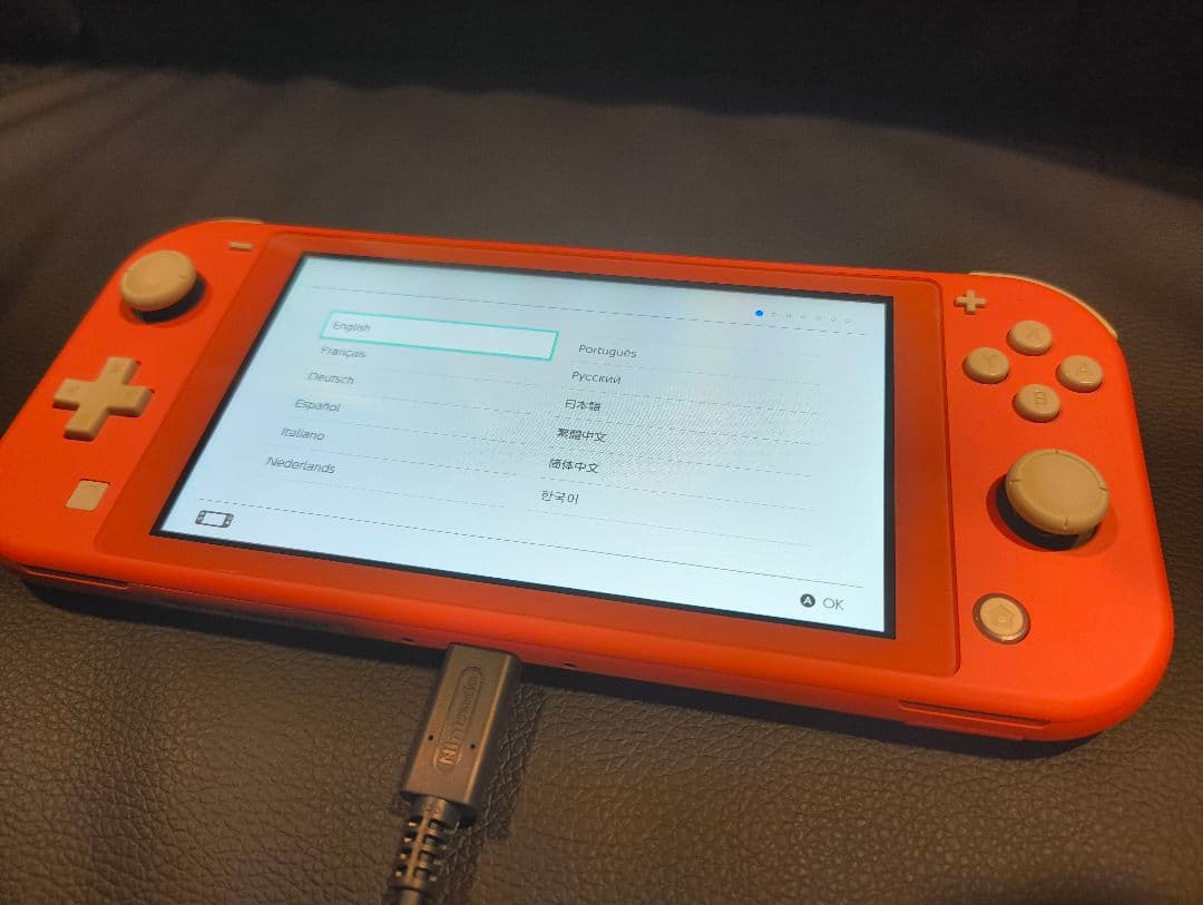 る*。様 ジャンク品☆Switch lite☆初期化済み本体のみ