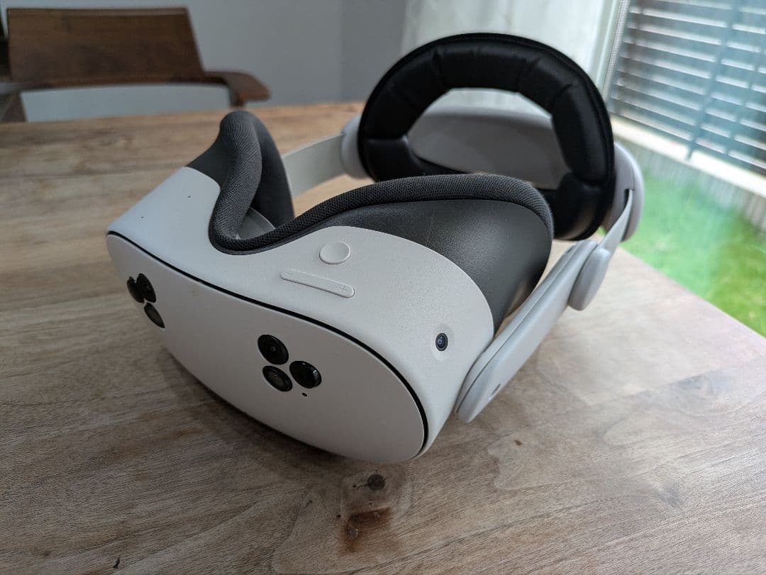 【極美品】 Quest 3S + KIWI ヘッドストラップ VRセット