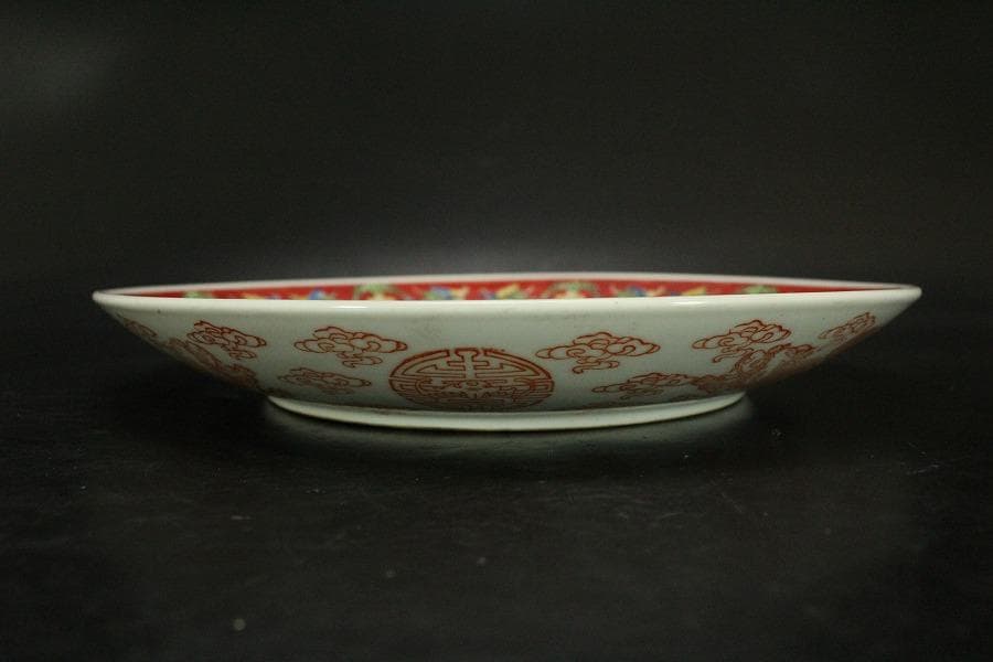 中国美術 色絵 草花紋 盤 φ21.5cm 乾隆年製(LC261)