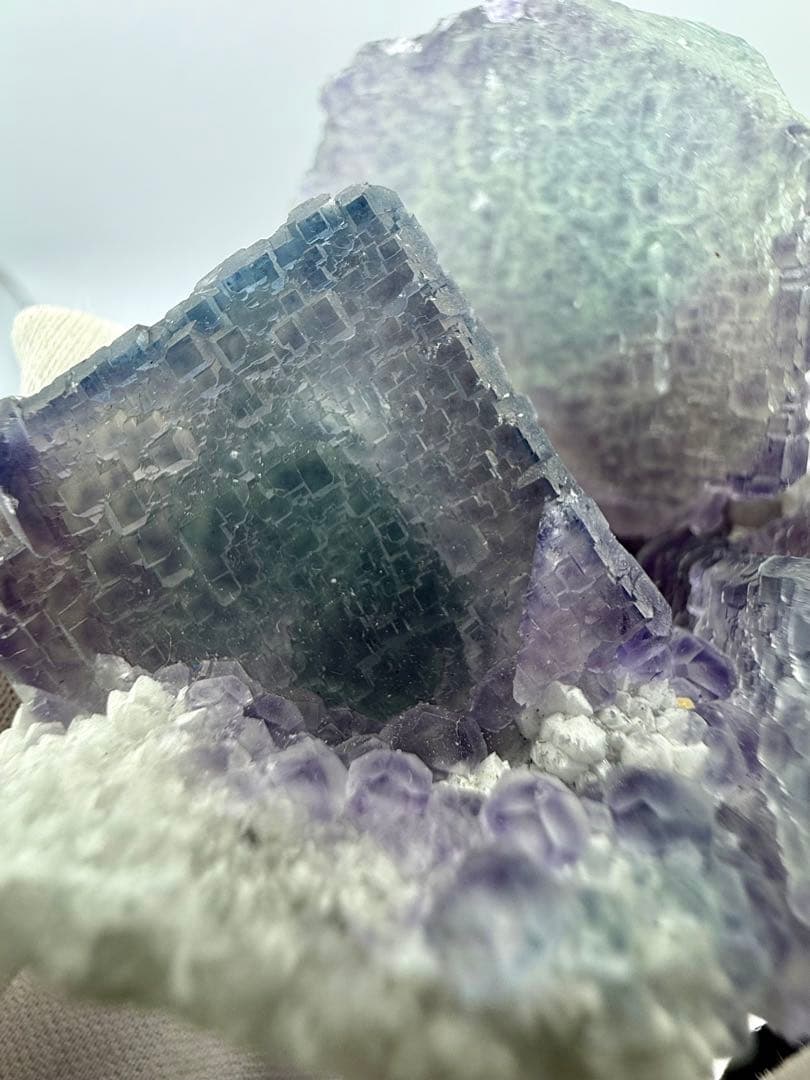 フローライト　蛍石　福建省産　結晶　鉱物標本　天然石