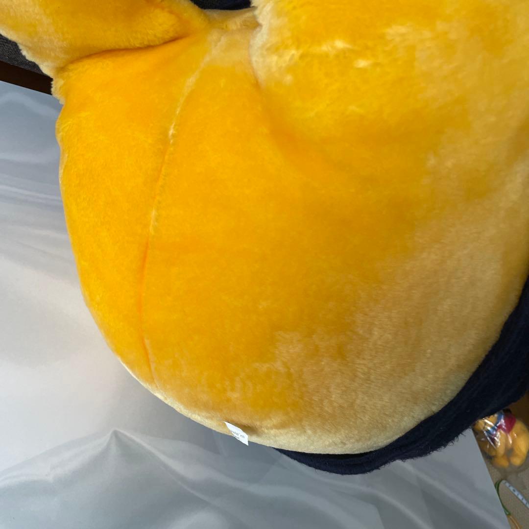 巨大プーさん ＋　プーさん11体　ぬいぐるみ