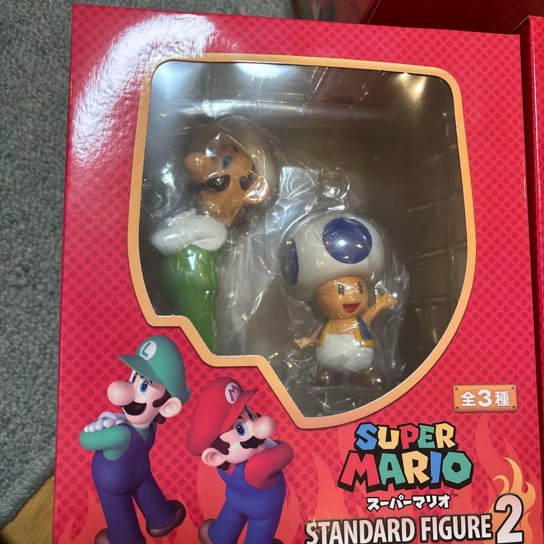 スーパーマリオ　フィギア　3種類