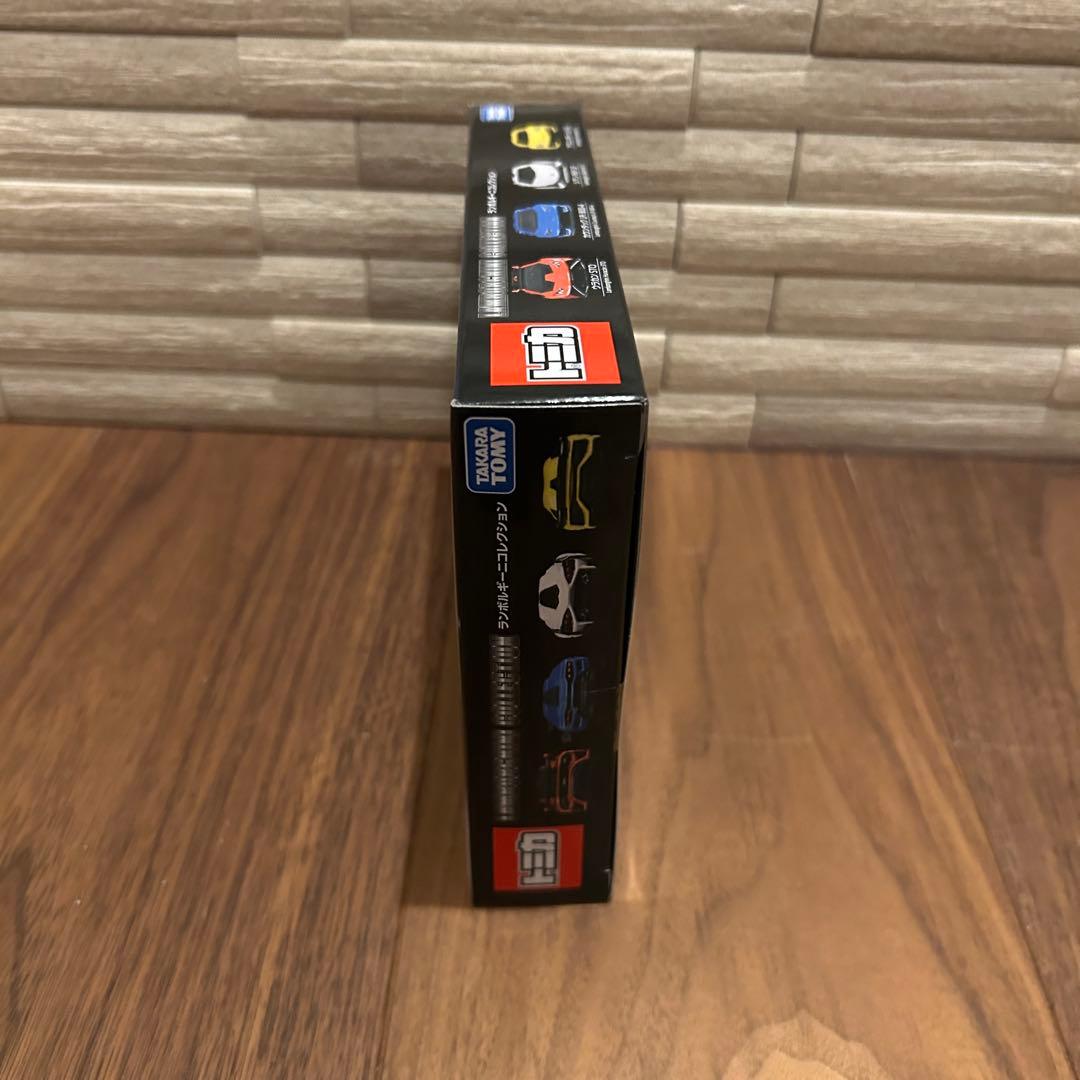 トミカガレージ ランボルギーニエディション&ランボルギーニコレクションセット