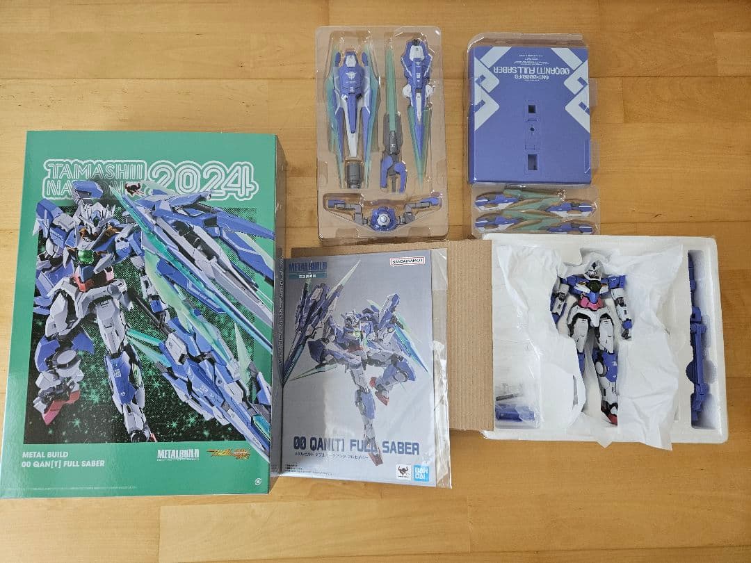 メタルビルド　ダブルオークアンタフルセイバー&オプションパーツセット&おまけ