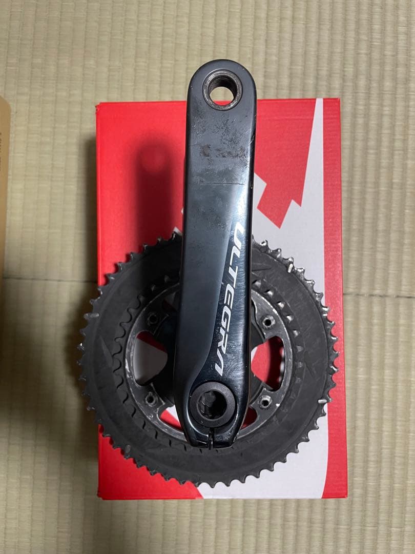 アルテグラR8000クランク　165ミリ