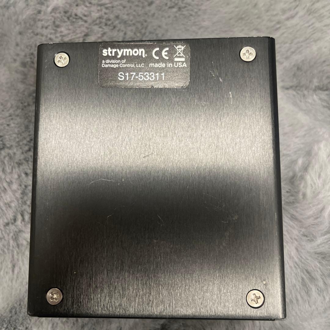 strymon FLINT V1 tremolo reverb ストライモン