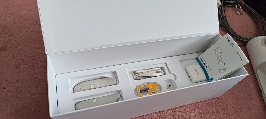 ち*る様  QUEST 2 64GB　アクセサリー、充電ドックセット