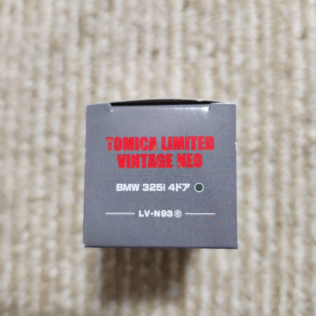 ⭐TOMICALIMITEDVINTAGENEO  325i 4ドア