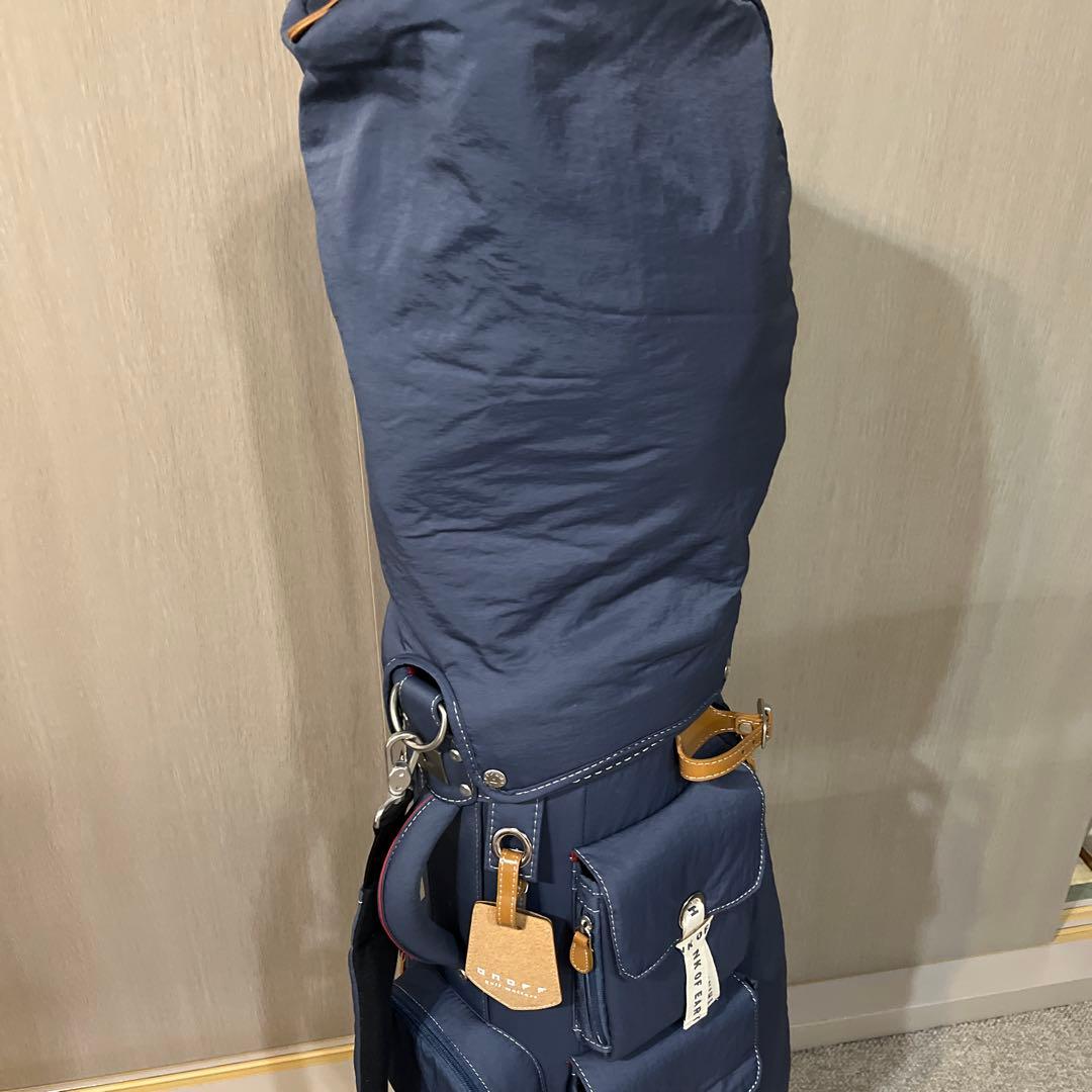 美品　オノフ　ネイビー ゴルフバッグ スタンド式