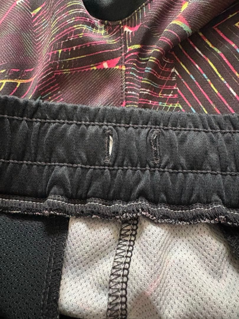 YONEX バドミントン ハーフパンツ 廃盤品　Lサイズ